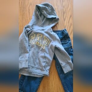 Baby Gap sweatshirt with jeans